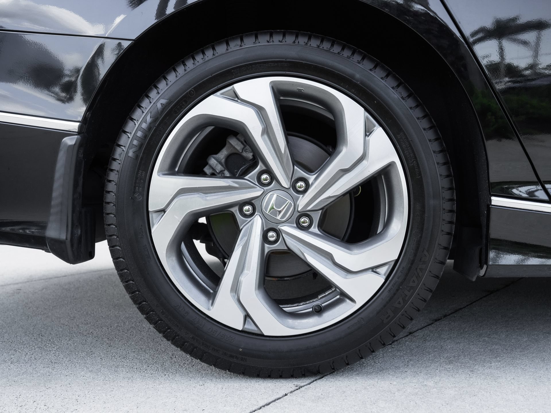 Used 2019 Honda Accord EX-L image 29