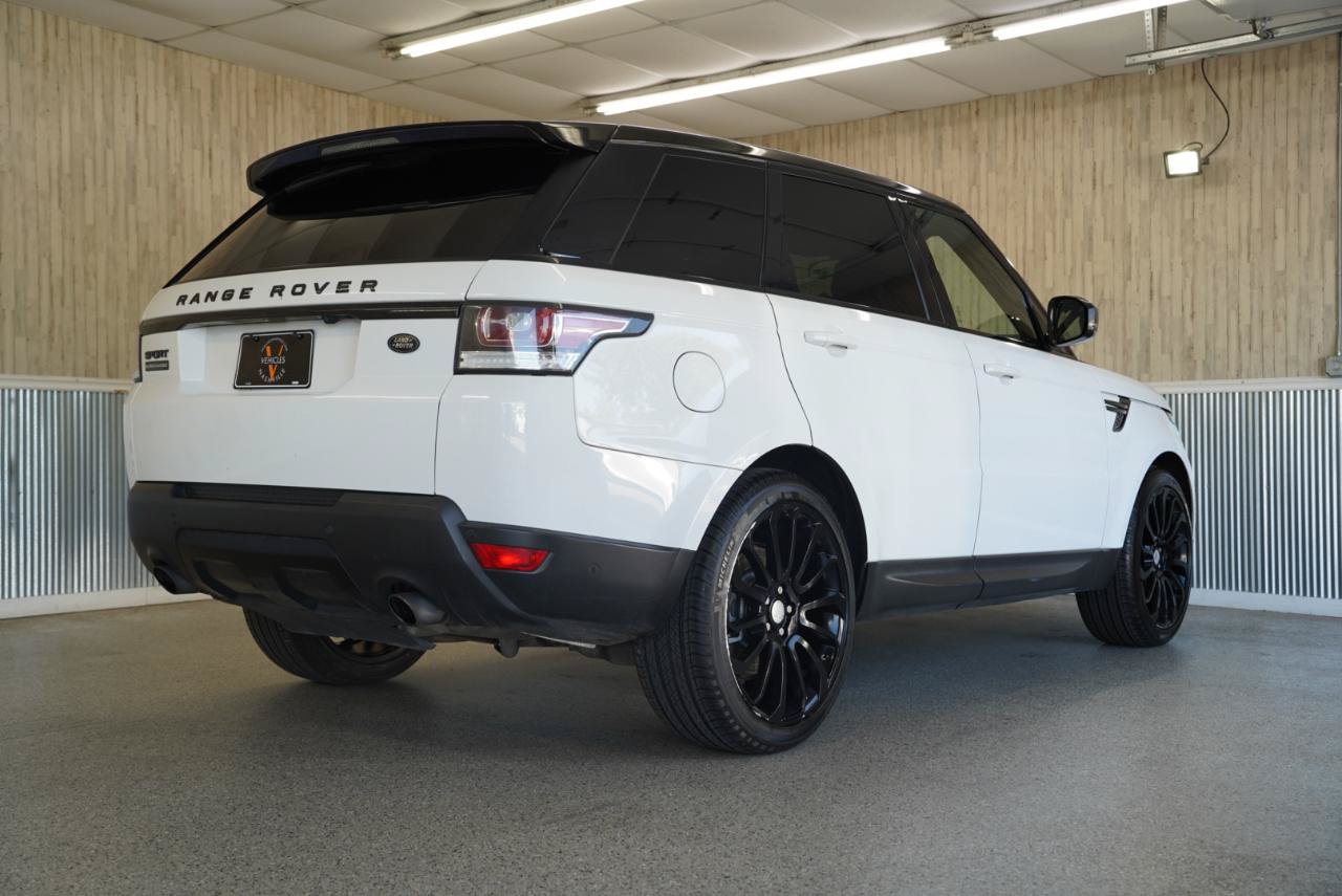 Used 2015 Land Rover Range Rover Sport HSE AWD/4WD image 10