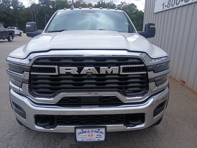 New 2027 RAM 4500 Tradesman w/ Chrome Appearance Group AWD/4WD image 13