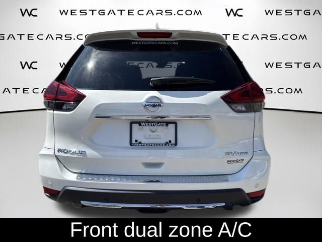 Used 2019 Nissan Rogue SV w/ Premium Package image 5