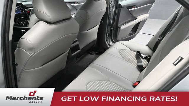 Used 2022 Toyota Camry SE FWD image 12