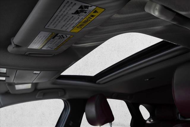 Used 2025 MAZDA CX-30 AWD 2.5 S w/ Preferred Package image 11