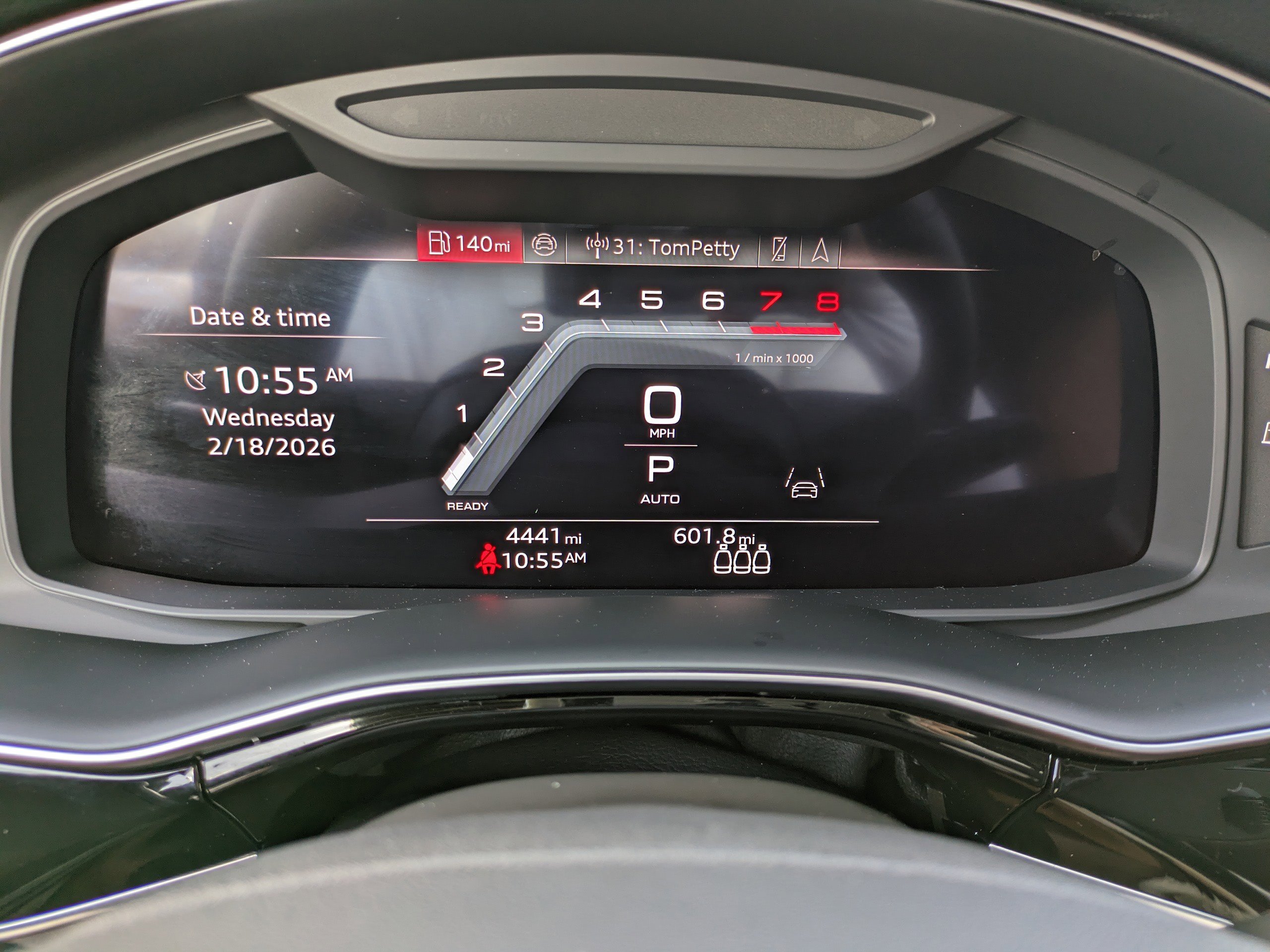 Used 2025 Audi Q8 Premium w/ Convenience Package image 28