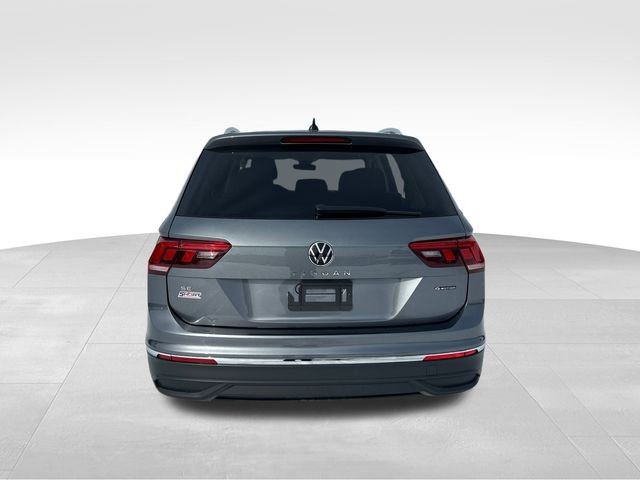 Used 2023 Volkswagen Tiguan SE image 4