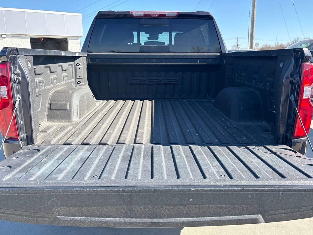 Used 2023 Chevrolet Silverado 1500 ZR2 w/ Technology Package image 25