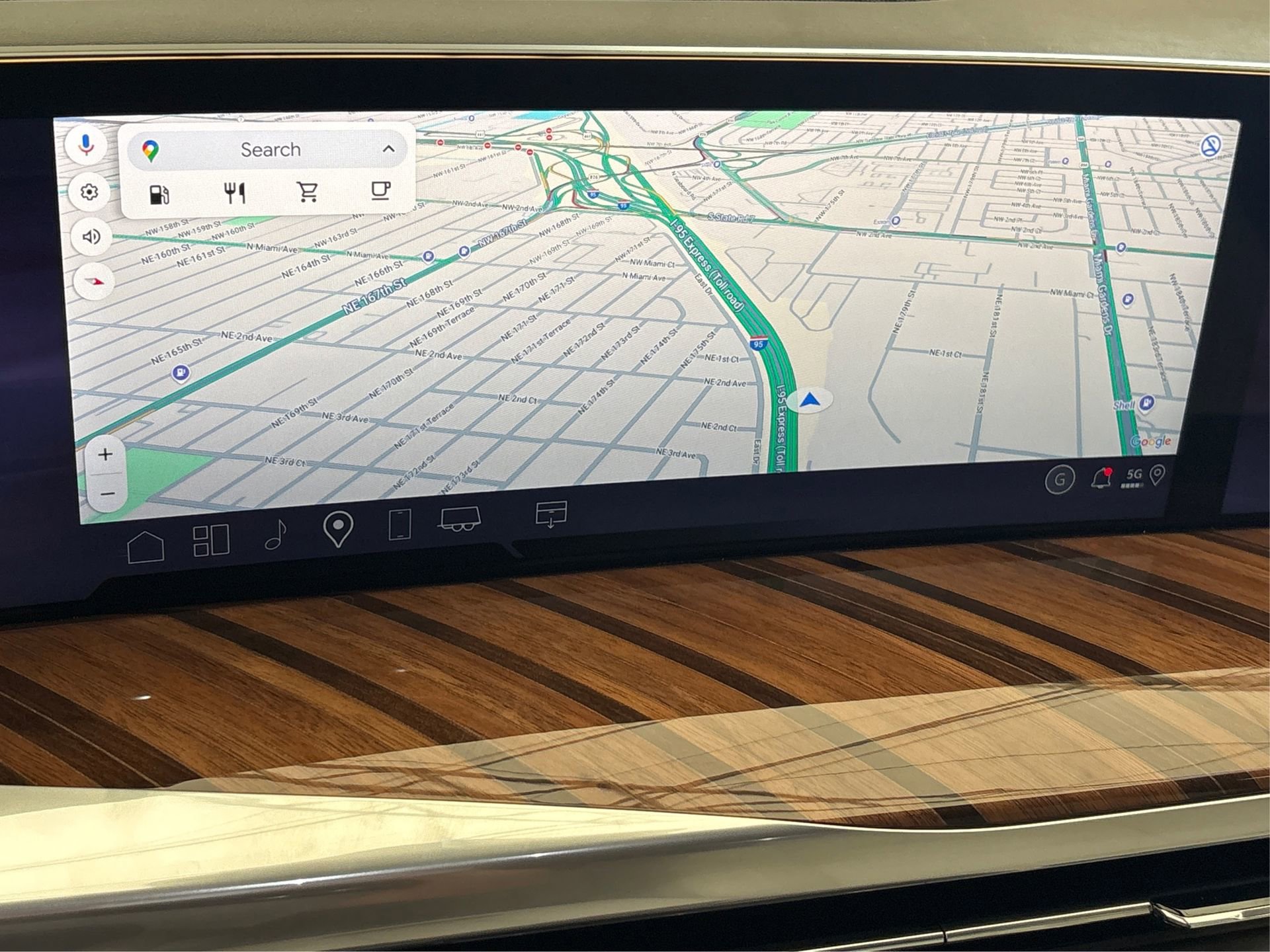 New 2025 Cadillac Escalade ESV Sport Platinum image 25