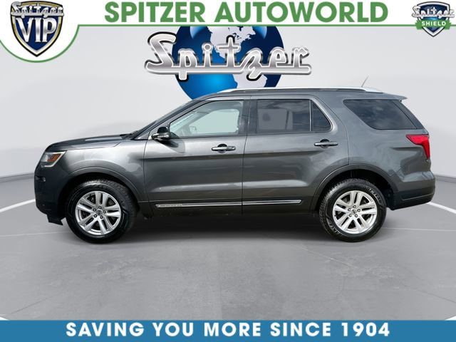 Used 2018 Ford Explorer XLT w/ Equipment Group 202A image 6