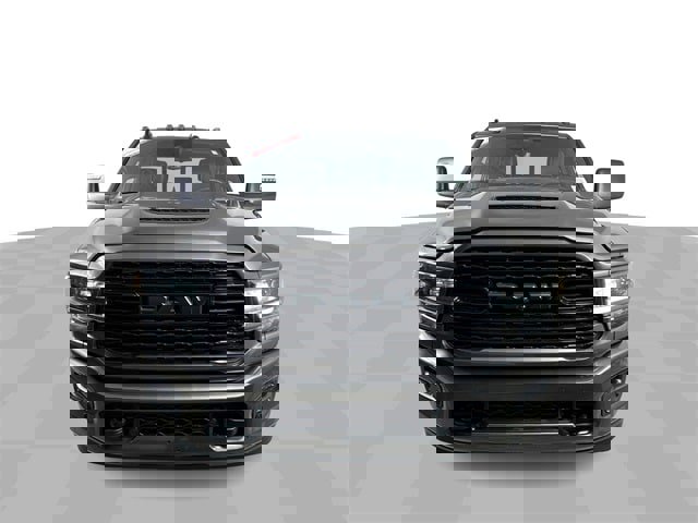 Used 2023 RAM 2500 Limited image 3