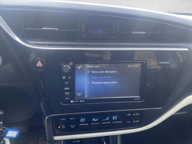 Used 2017 Toyota Corolla iM image 11