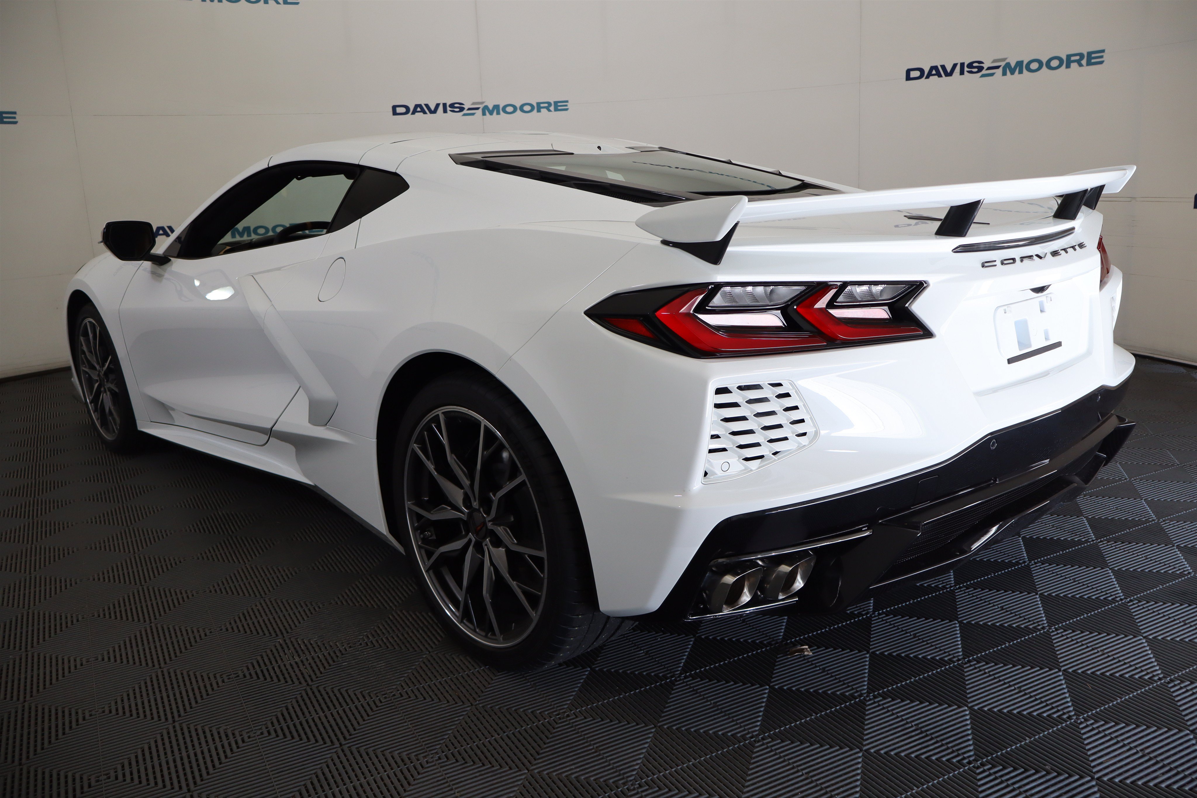 New 2026 Chevrolet Corvette Stingray Preferred Cpe w/ Z51 Performance Package RWD image 10