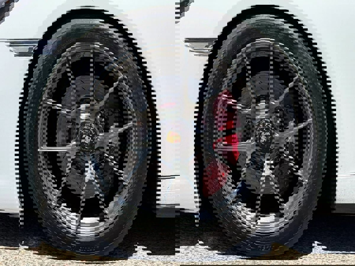 Used 2017 Porsche 911 Carrera GTS image 28