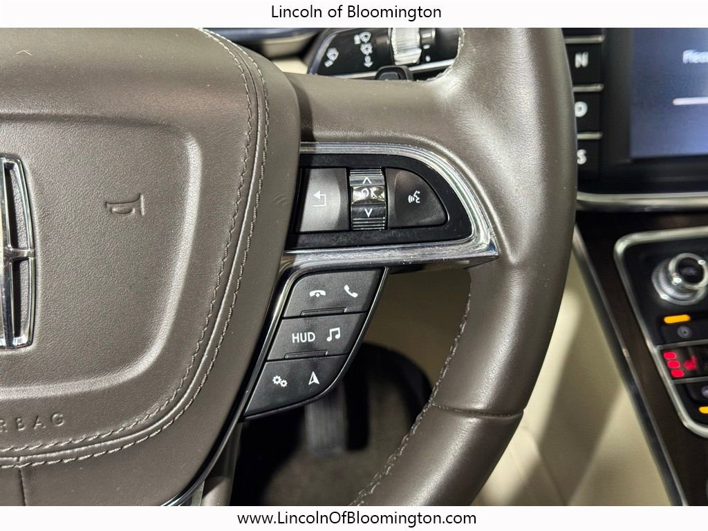 Used 2020 Lincoln Continental Reserve image 29