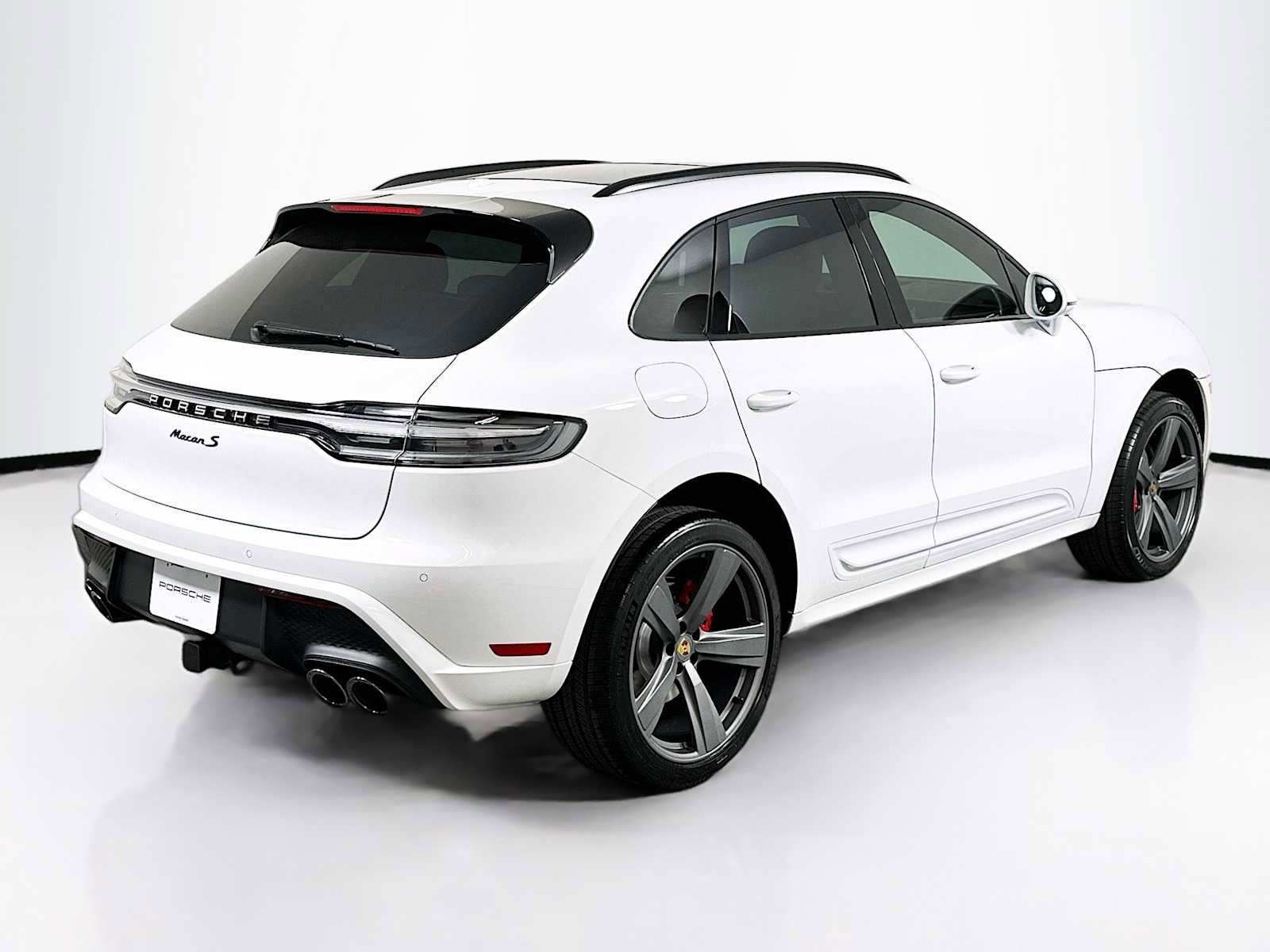 New 2025 Porsche Macan S image 9