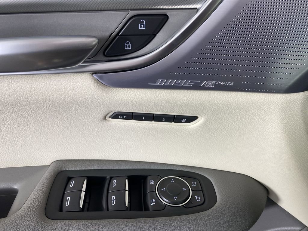 New 2025 Cadillac XT5 Premium Luxury image 23