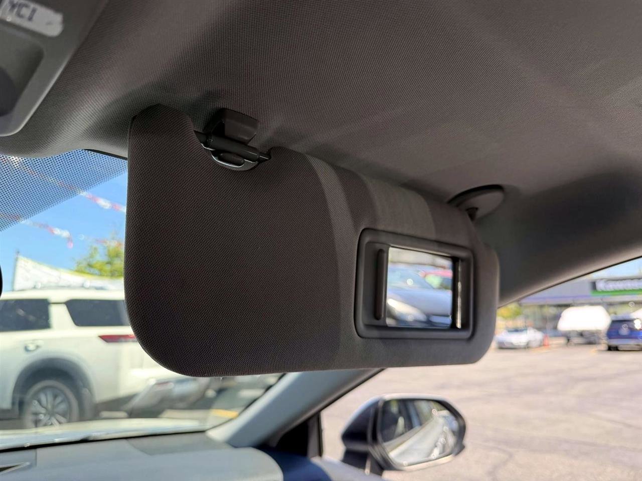Used 2019 Toyota Camry SE w/ Protection Package (Q2) FWD image 29