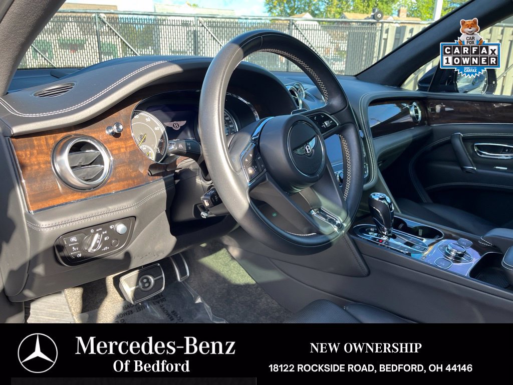 Used 2019 Bentley Bentayga AWD/4WD image 9