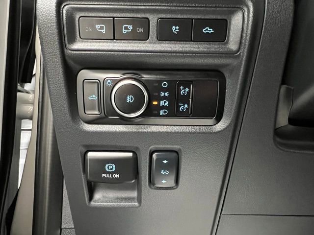 Used 2024 Ford F150 Platinum w/ FX4 Off-Road Package image 31
