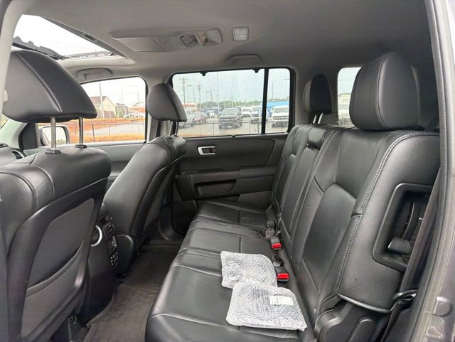 Used 2015 Honda Pilot Touring image 11