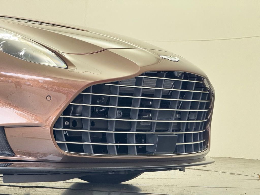 New 2026 Aston Martin Vanquish Convertible image 44