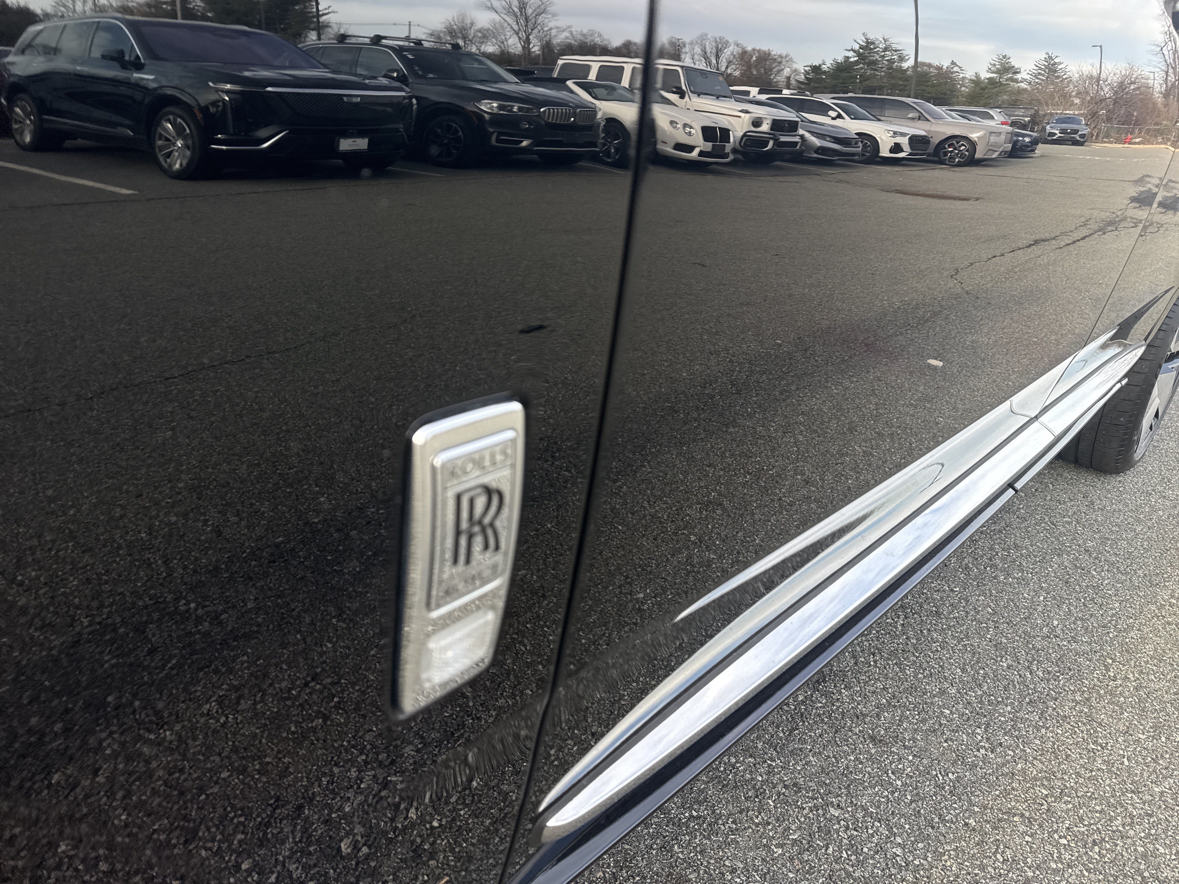 Certified 2025 Rolls-Royce Cullinan AWD/4WD image 37