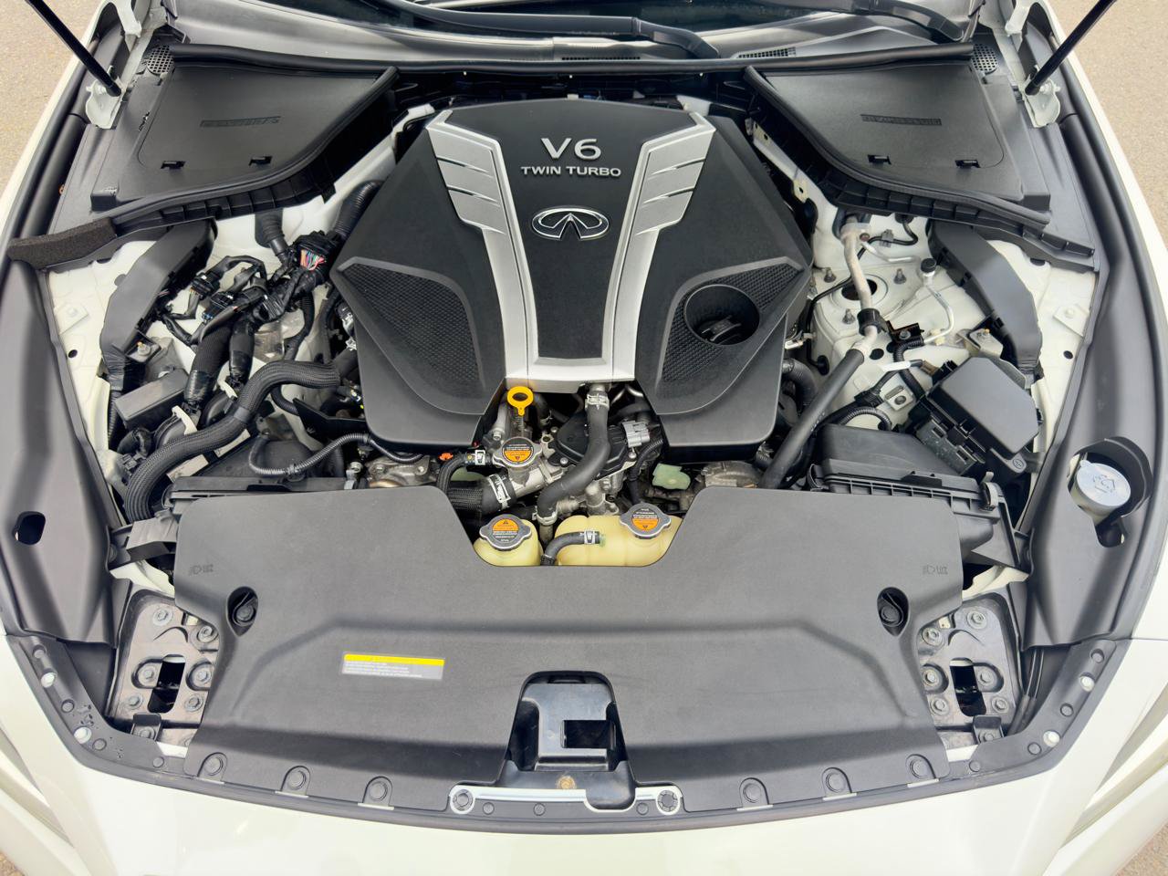 Used 2018 INFINITI Q50 Luxe w/ Essential Package (3.0T Luxe) RWD image 32