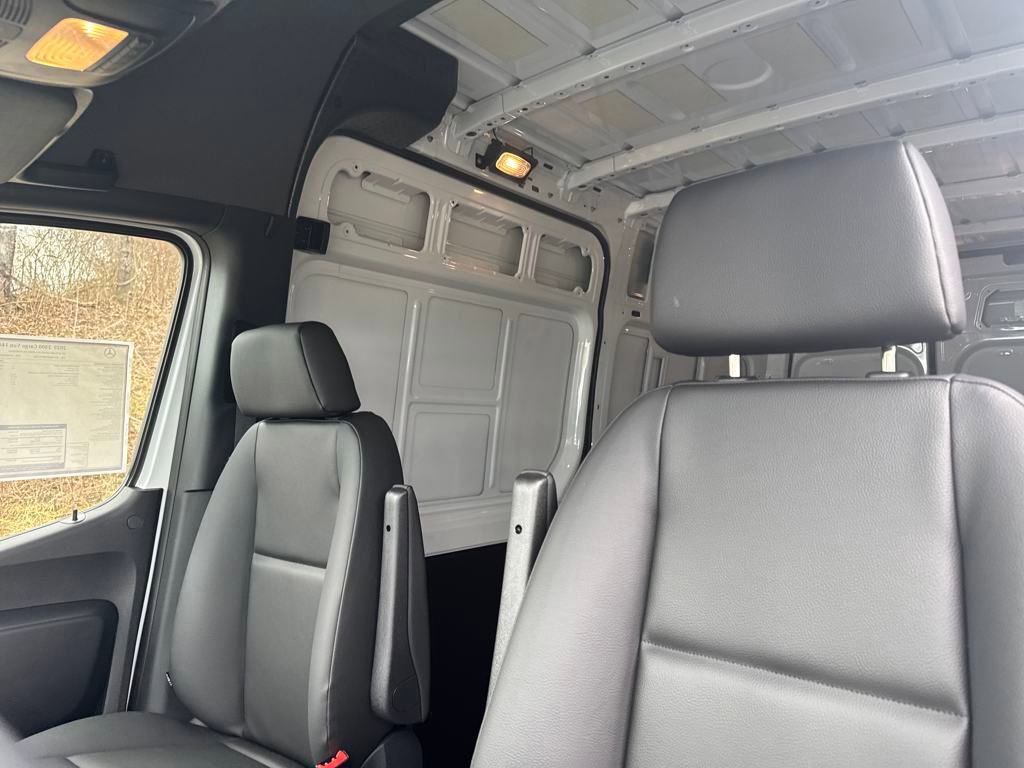 New 2025 Mercedes-Benz Sprinter 2500 image 19