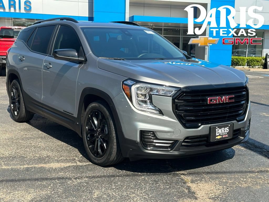 Used 2024 GMC Terrain SLE w/ Driver Convenience Package