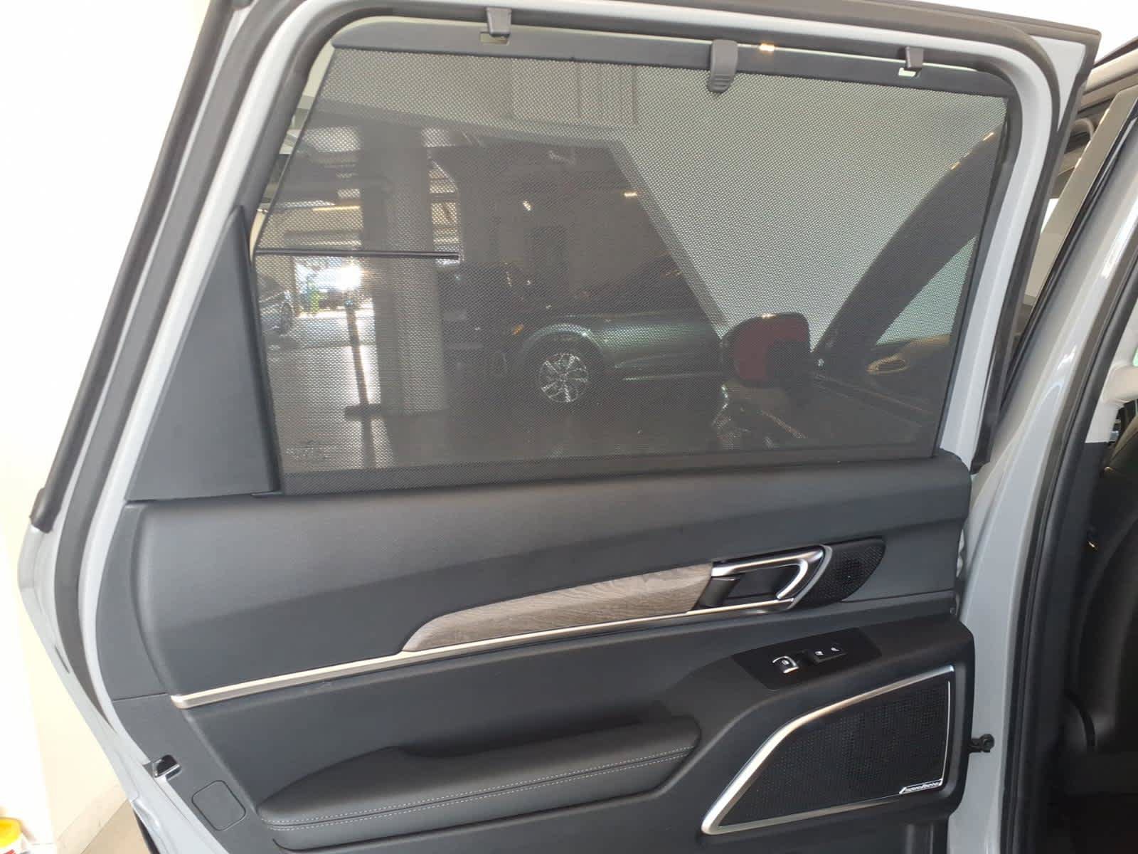 Used 2022 Kia Telluride SX w/ SX Prestige Package AWD/4WD image 11