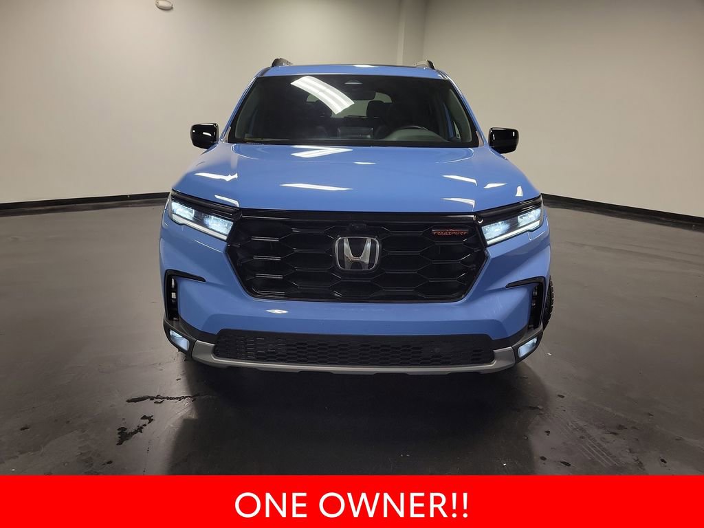 Used 2024 Honda Pilot TrailSport image 3
