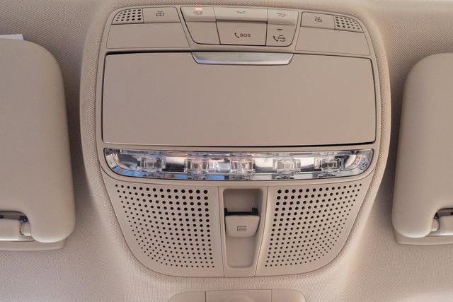 Used 2020 Mercedes-Benz E 350 Sedan image 24