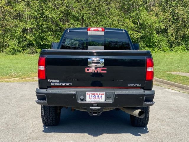 Used 2018 GMC Sierra 2500 Denali w/ Duramax Plus Package AWD/4WD image 6