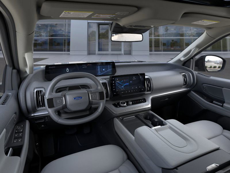 New 2026 Ford Expedition Active image 9