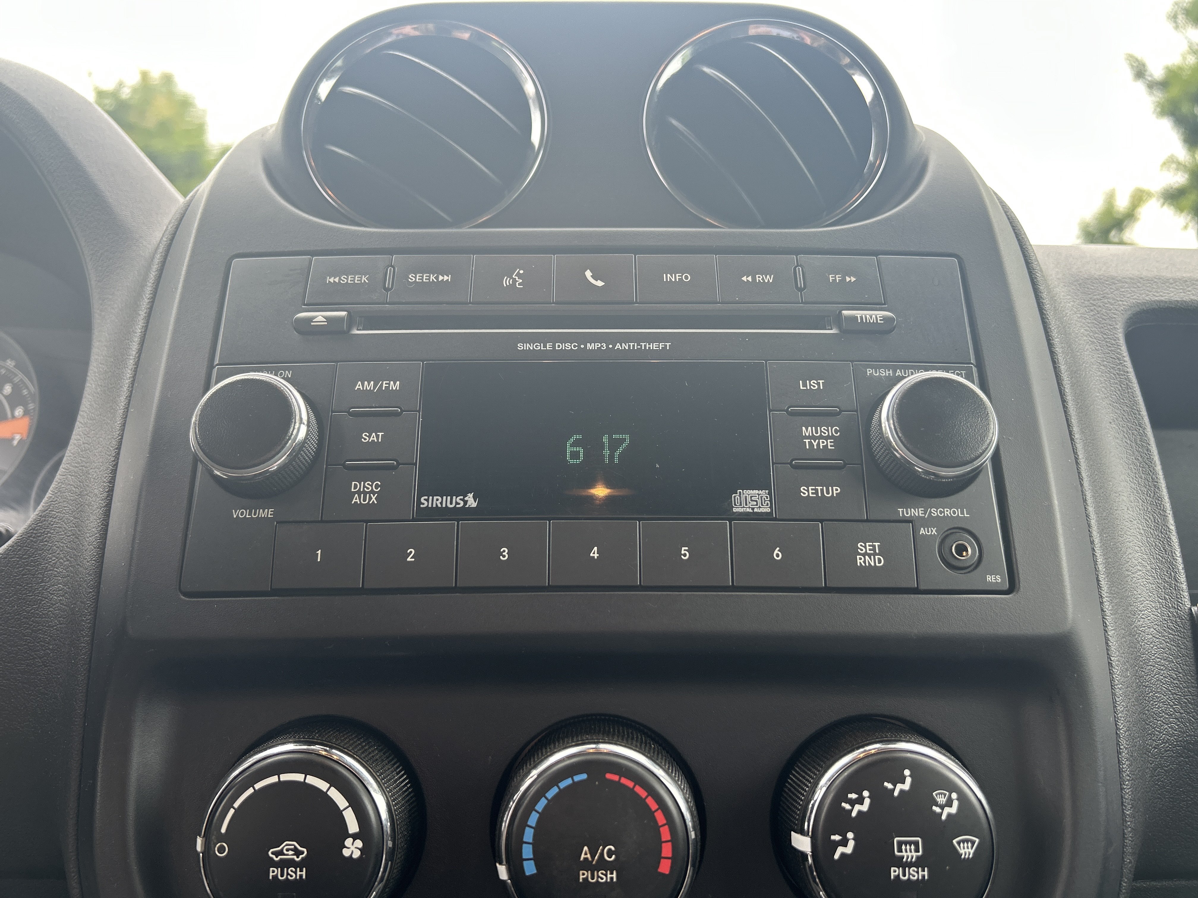 Used 2017 Jeep Compass Sport w/ Power Value Group FWD image 13