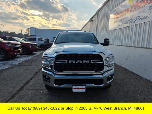 Used 2024 RAM 3500 Big Horn image 4