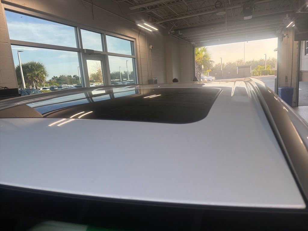 Used 2020 Hyundai Palisade Limited image 11