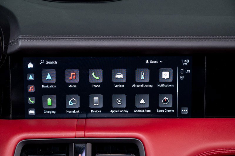 Used 2021 Porsche Taycan Turbo Sedan image 21