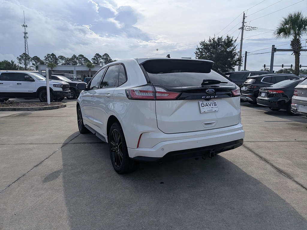 Used 2022 Ford Edge ST-Line w/ Class II Trailer Tow Package AWD/4WD image 5
