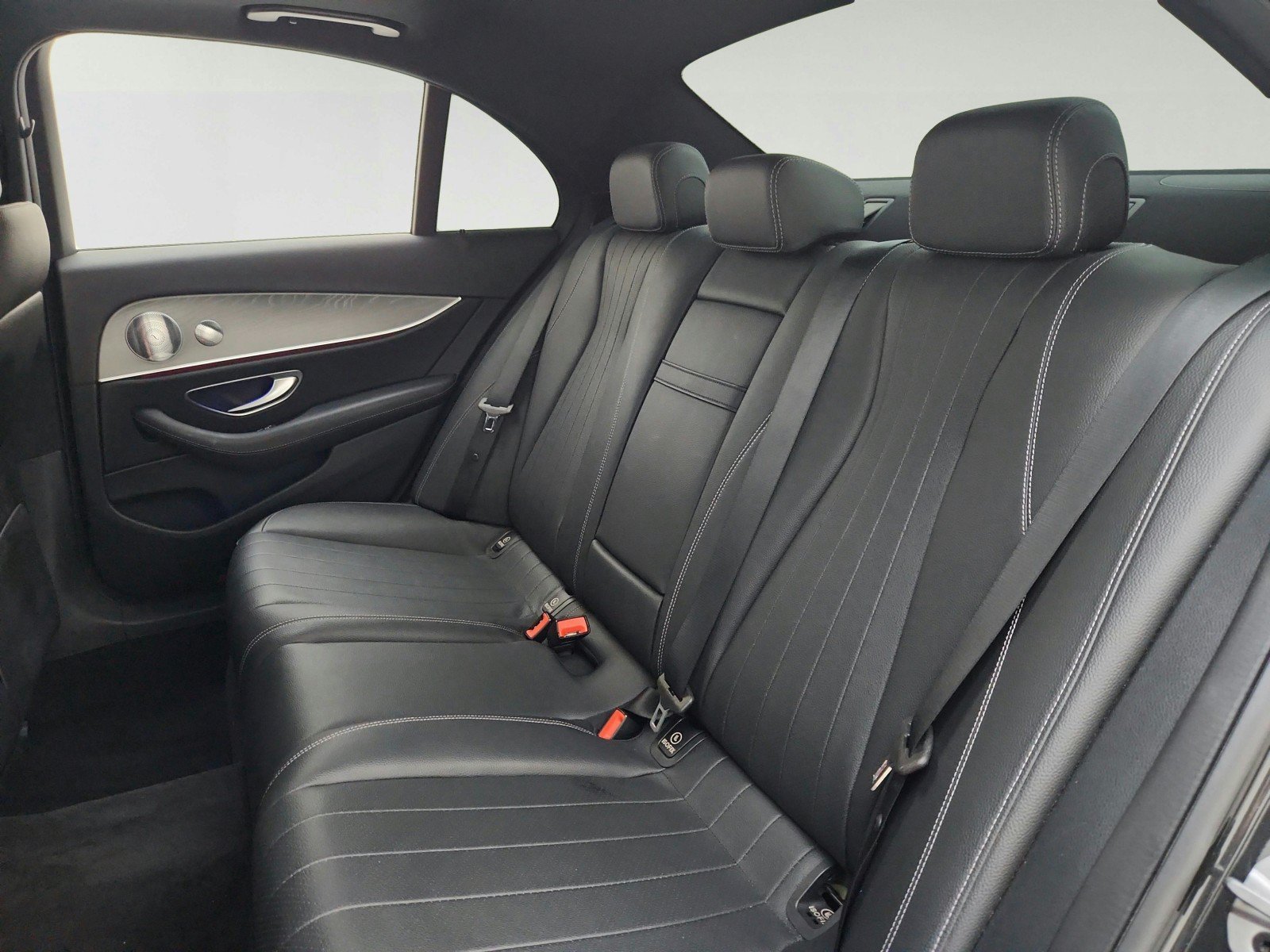 Used 2021 Mercedes-Benz E 350 Sedan image 30