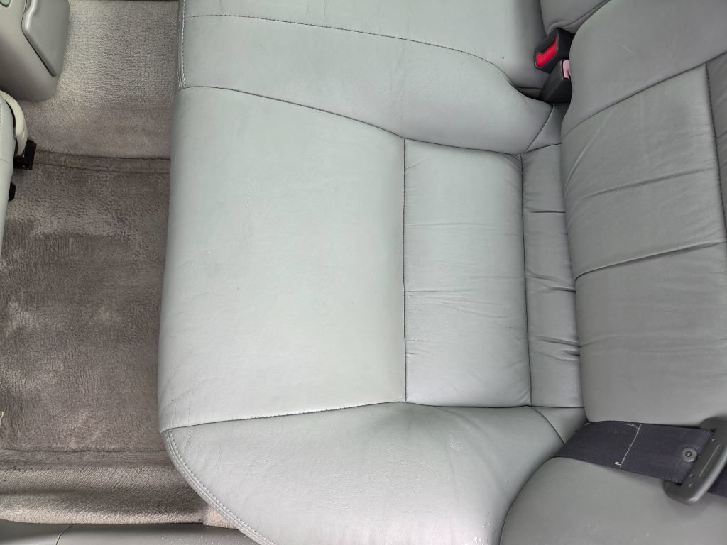 Used 2000 Lexus ES 330 w/ Lexus Value Pkg FWD image 25