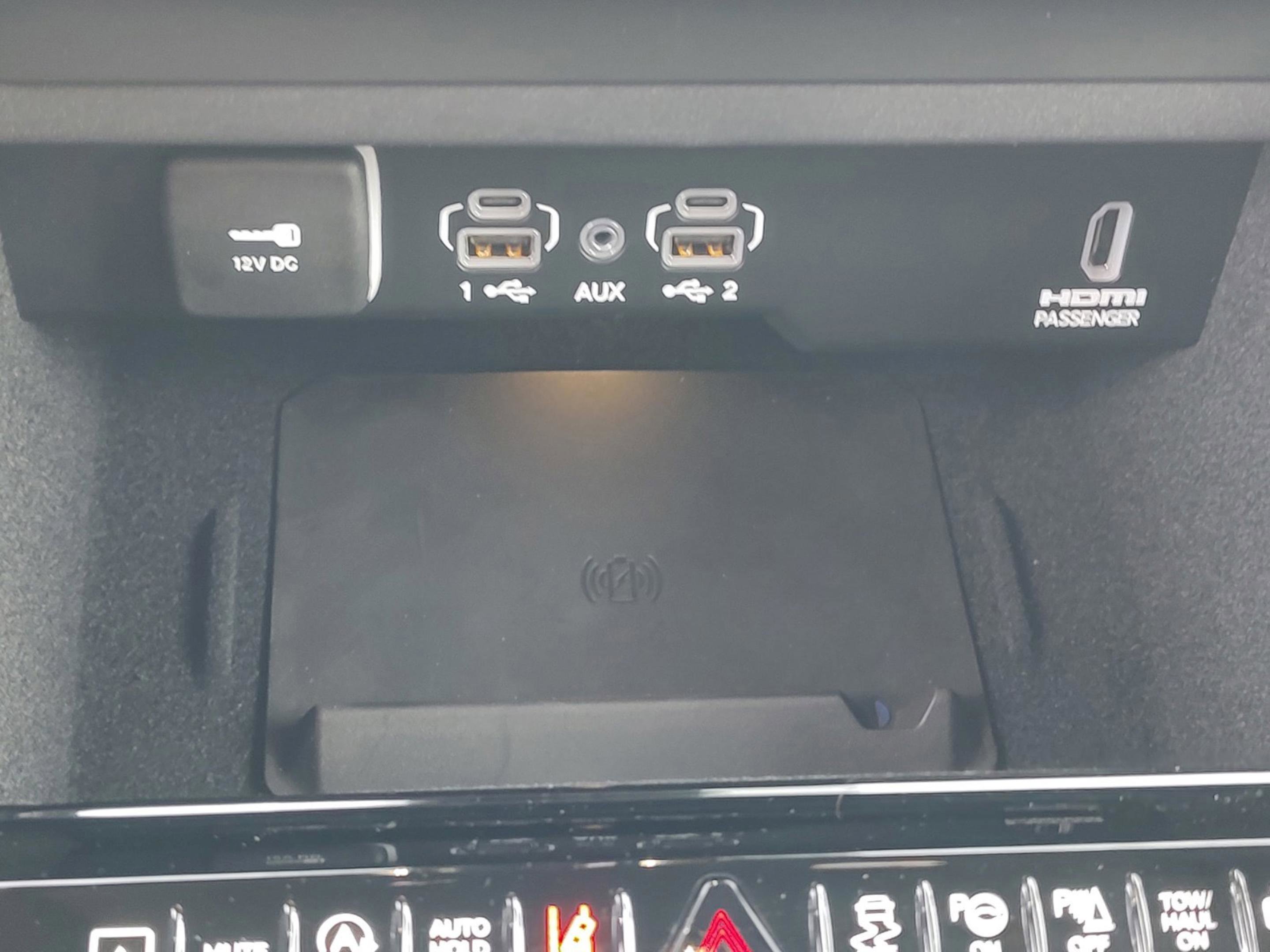 New 2025 Jeep Grand Wagoneer Series II Obsidian w/ Quick Order Packagew 28T image 18