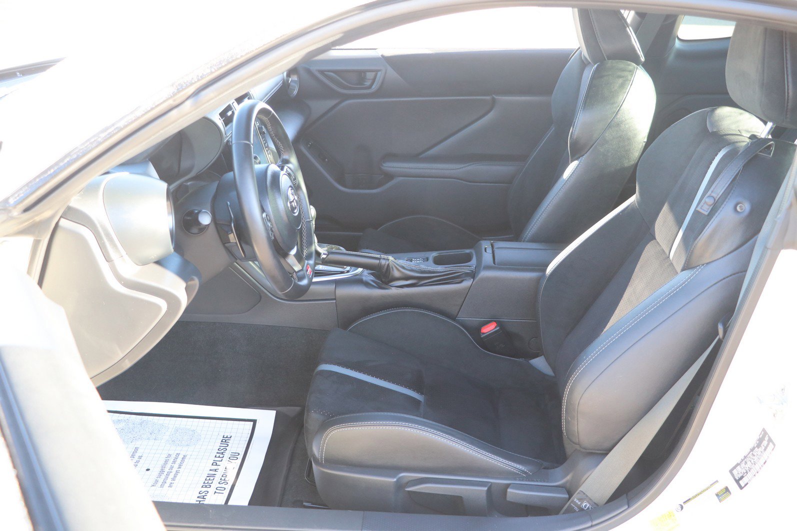 Used 2024 Toyota GR86 Premium image 11