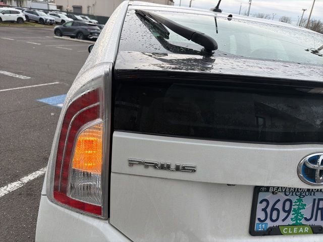 Used 2013 Toyota Prius Three image 8