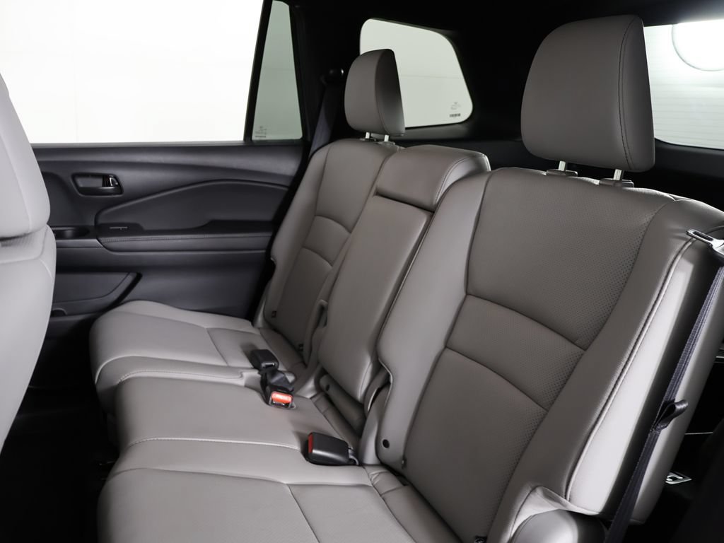 Used 2024 Honda Passport EX-L image 34
