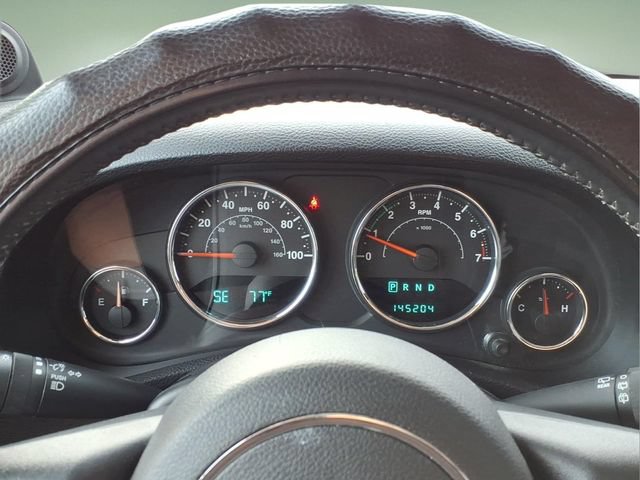 Used 2014 Jeep Wrangler Sport AWD/4WD image 25