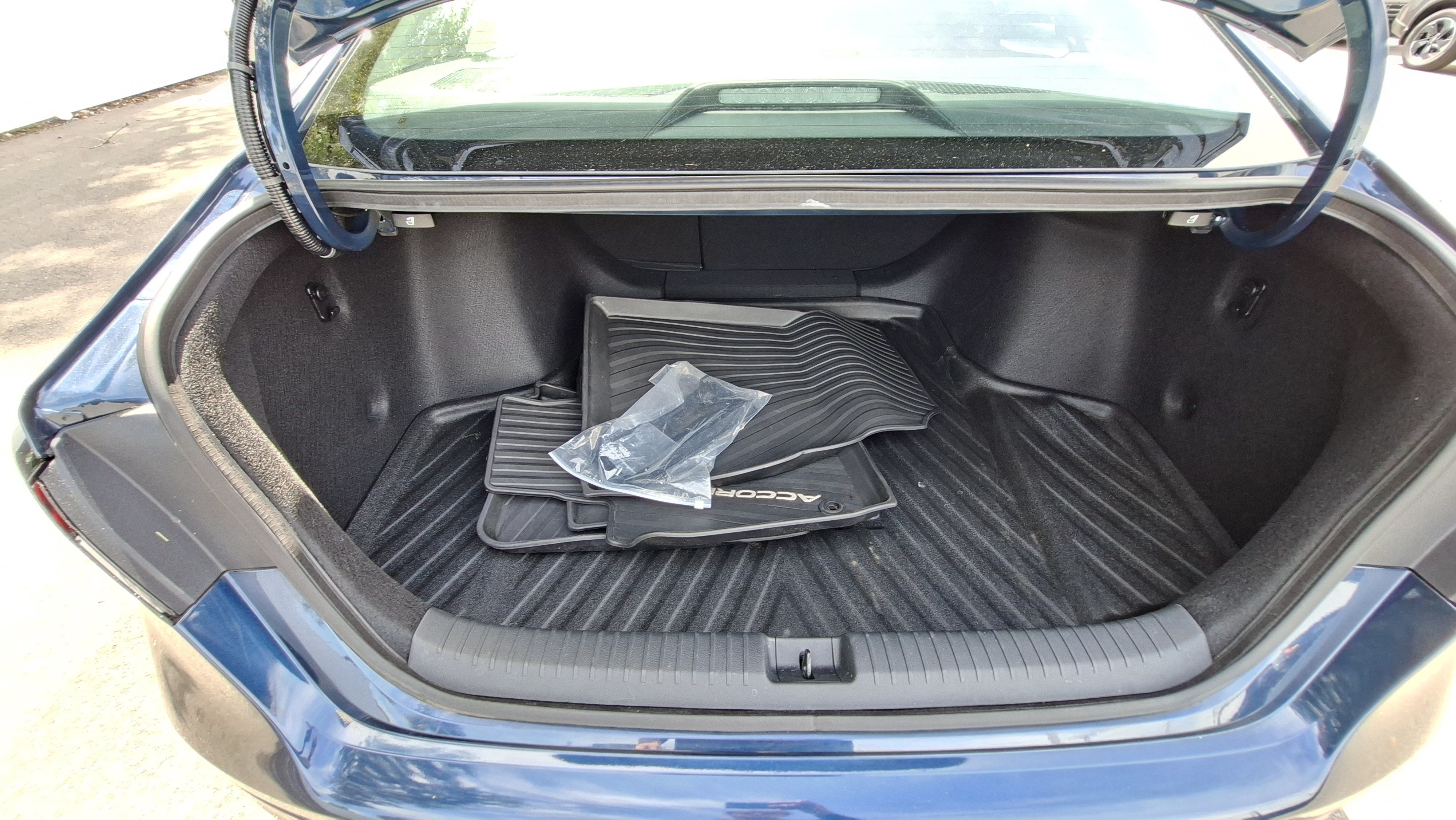 Used 2024 Honda Accord EX image 20