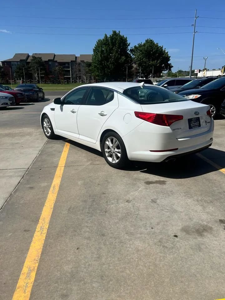 Used 2012 Kia Optima EX FWD image 5