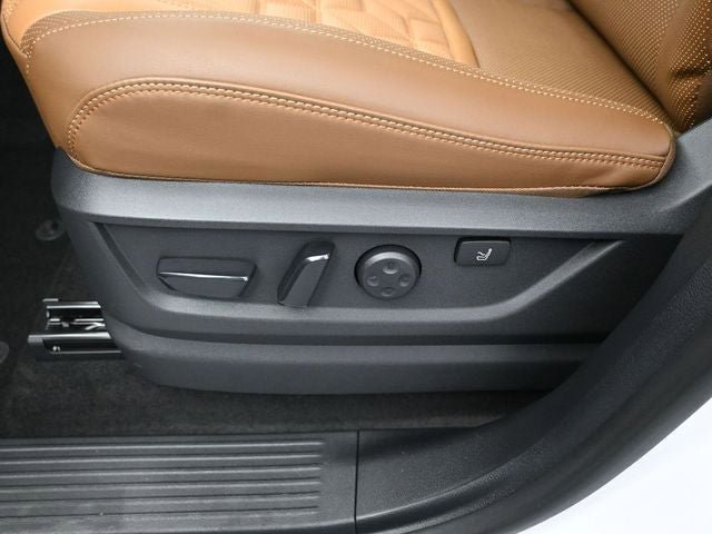 New 2026 Nissan Armada Platinum Reserve image 28