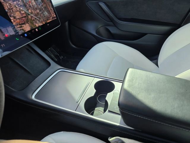 Used 2021 Tesla Model 3 Standard Range Plus RWD image 26