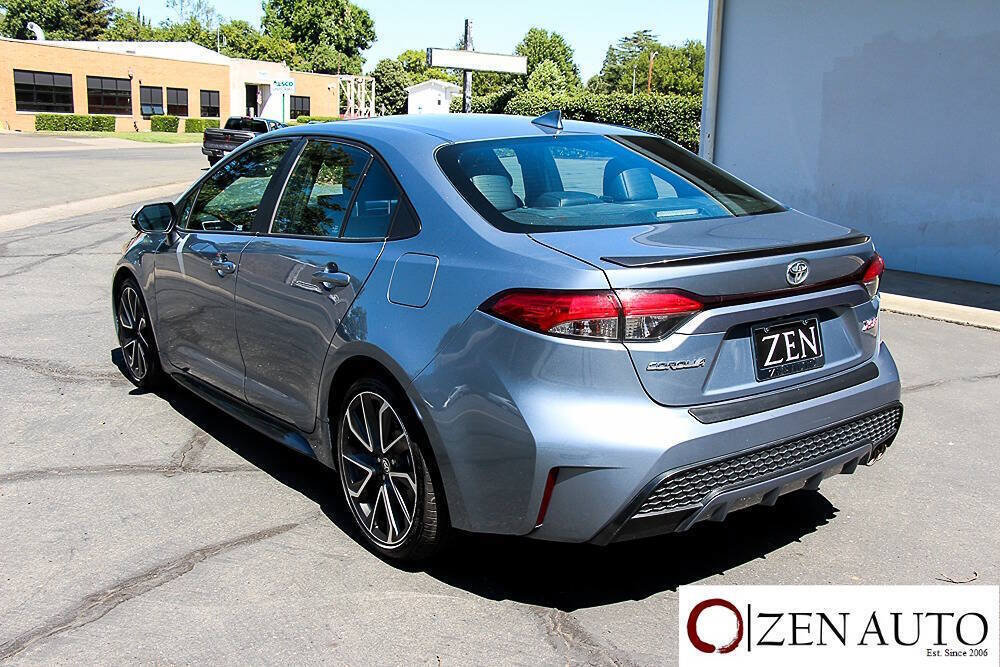 Used 2020 Toyota Corolla XSE FWD image 6