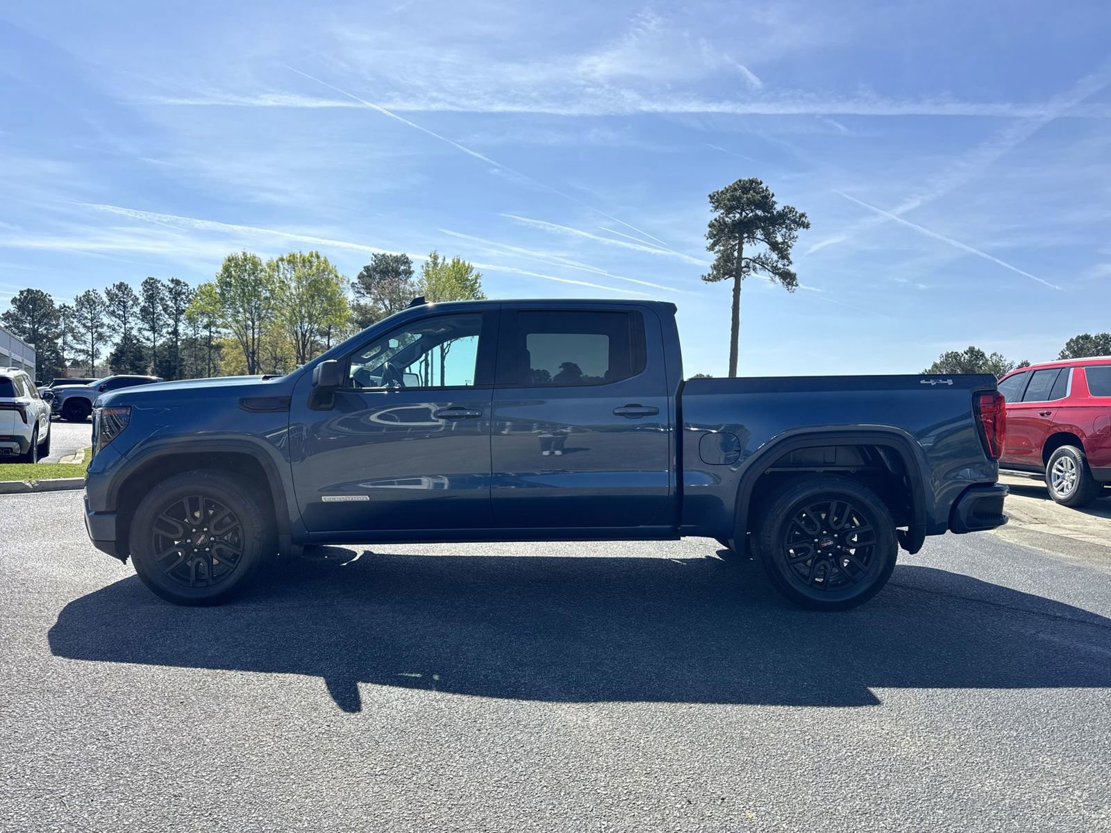 Used 2024 GMC Sierra 1500 Elevation image 7